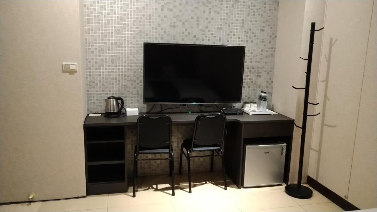 Boston Plus Hotel Chiayi City Luaran gambar