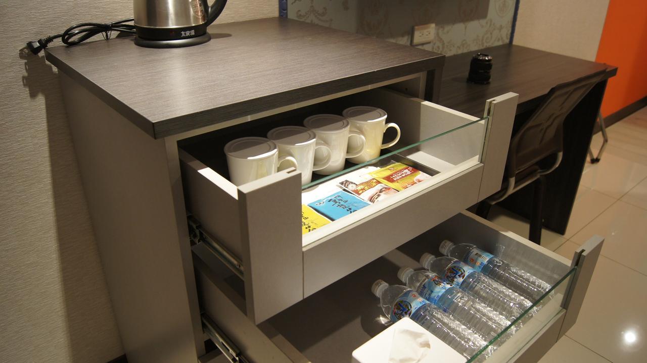 Boston Plus Hotel Chiayi City Luaran gambar