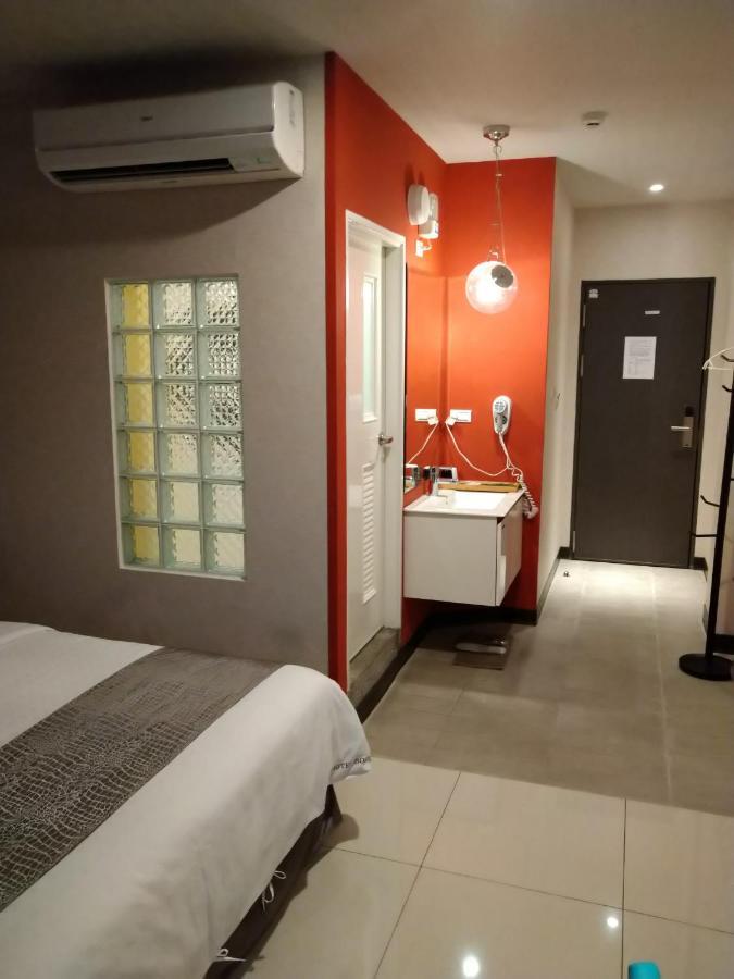 Boston Plus Hotel Chiayi City Luaran gambar
