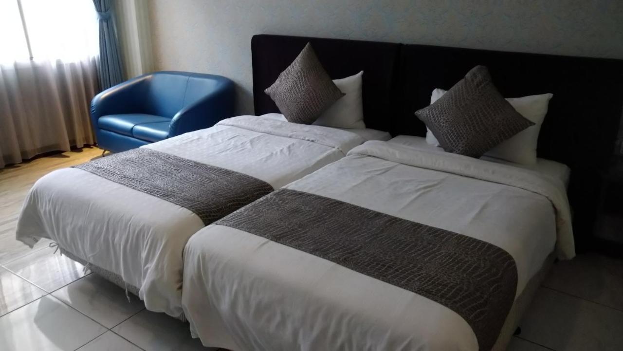 Boston Plus Hotel Chiayi City Luaran gambar